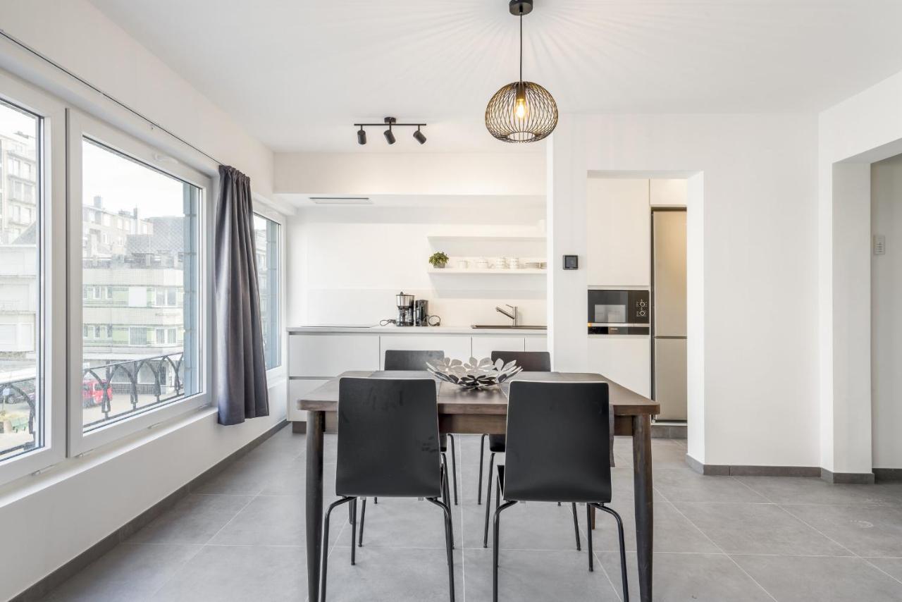 Delightful Family Apartment At Only 50 Meters From The Beach / Panne A Cote De Panne Bagian luar foto